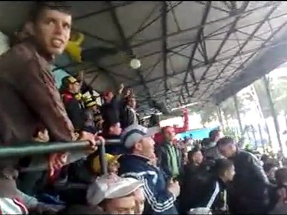 الجزائر  الشعب يريد الزتلة باطل