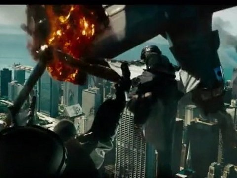 Transformers Dark of the Moon - Nascar Daytona 500 TV Spot