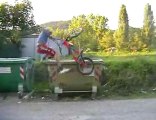 lex and lan bike trial crash clip