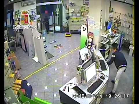 Palermo - Arrestato rapinatore seriale di farmacie