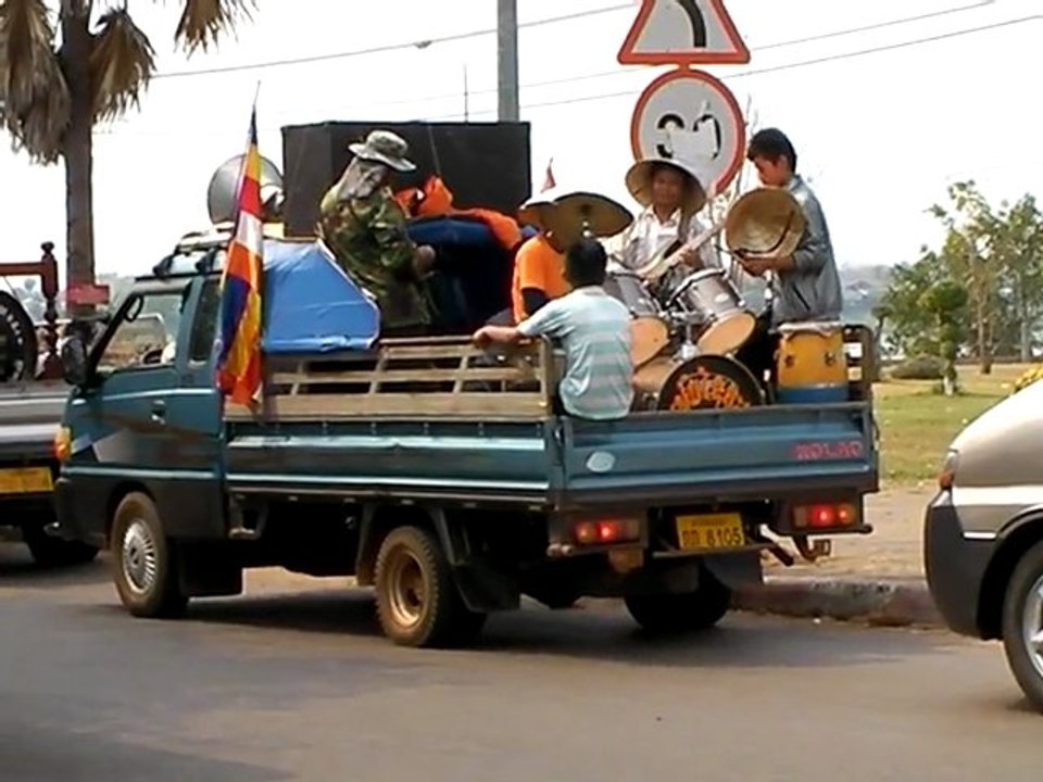 Dans les rues de Savannakhet au Laos
