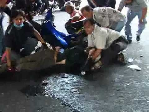 Thailandia - Camicia Rossa colpita a Bangkok 2