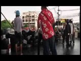 Thailandia - Violenti scontri tra forze dell'ordine e camicie rosse