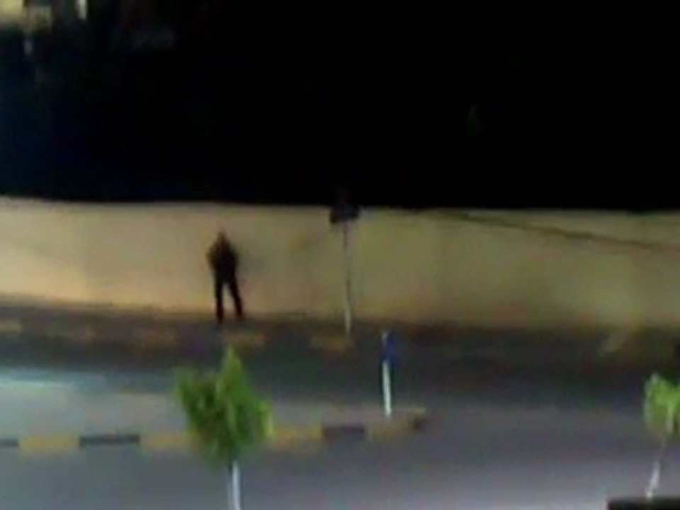 Un sniper dans les rues de Tripoli
