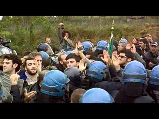 Giugliano (NA) - Scontri a Taverna del Re