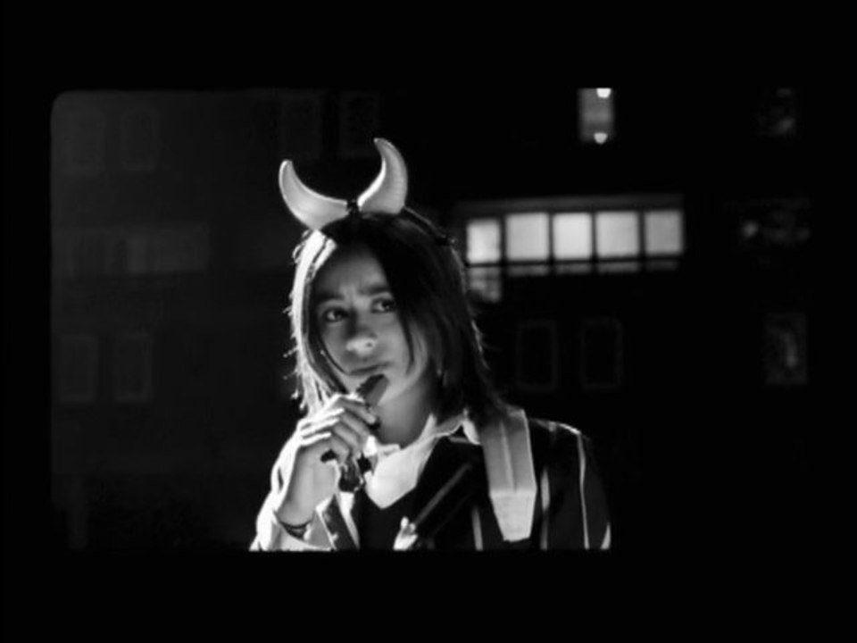 ARCTIC MONKEYS “The View From The Afternoon” (2006)