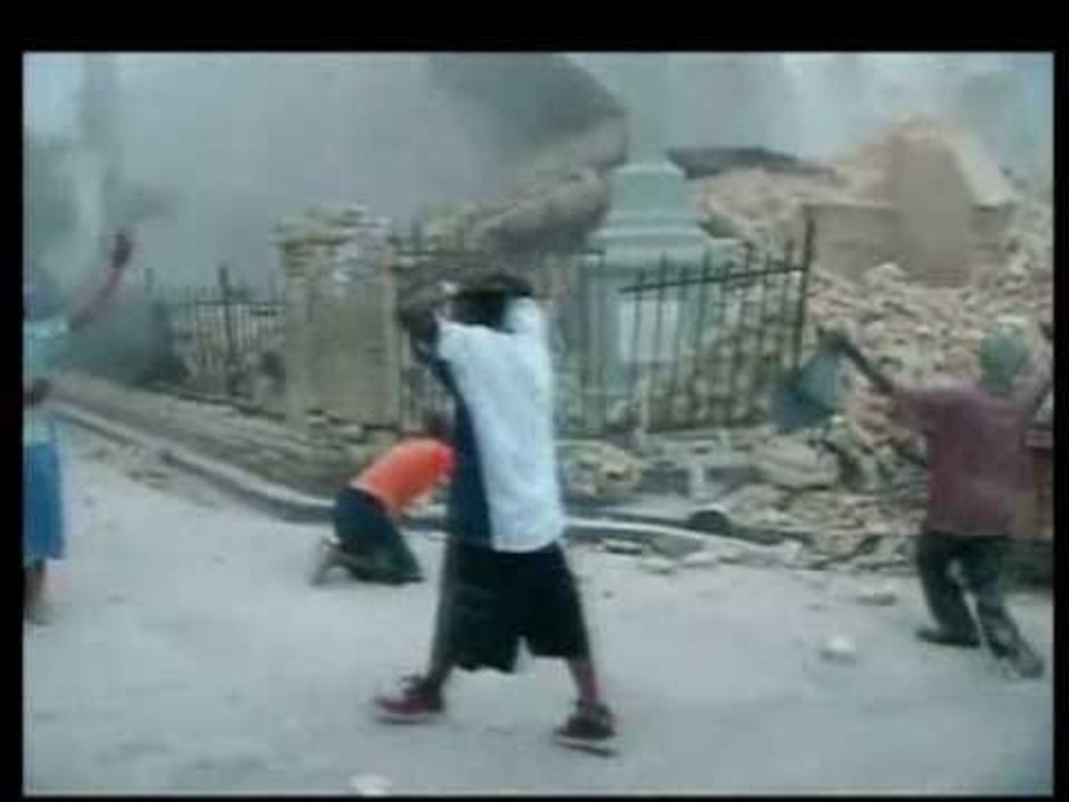Haiti - Immagini di Port Au Prince subito dopo la scossa