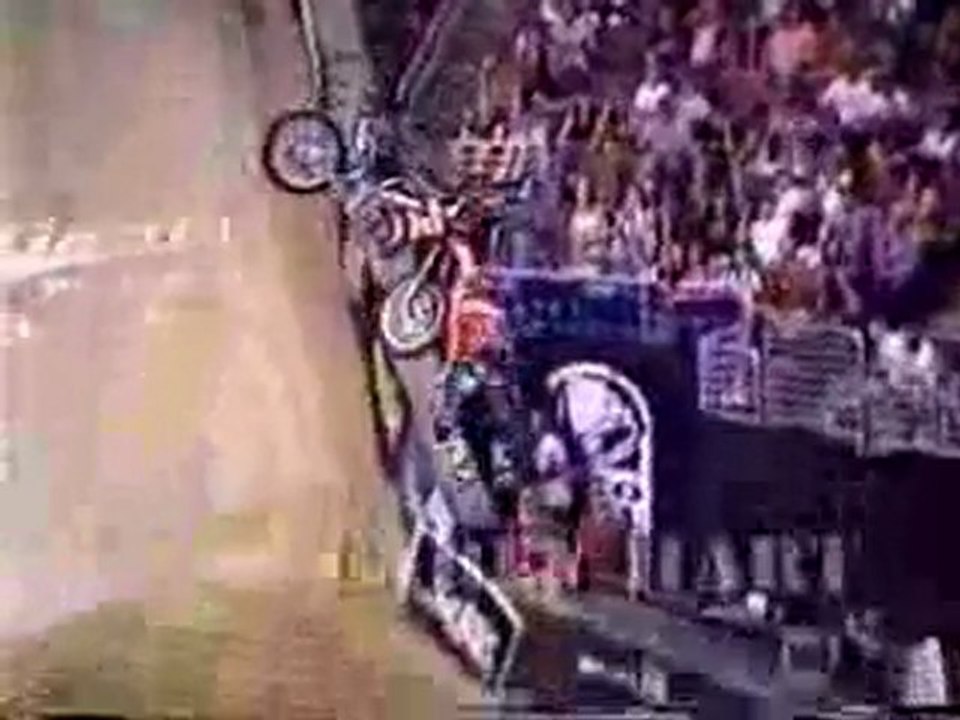 Freestyle Motocross Crash Compilation - video Dailymotion