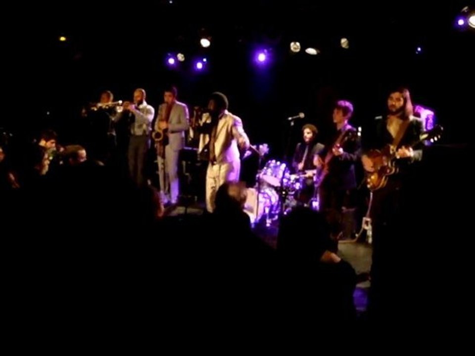 Heart of Gold (Neil Young 's cover.)