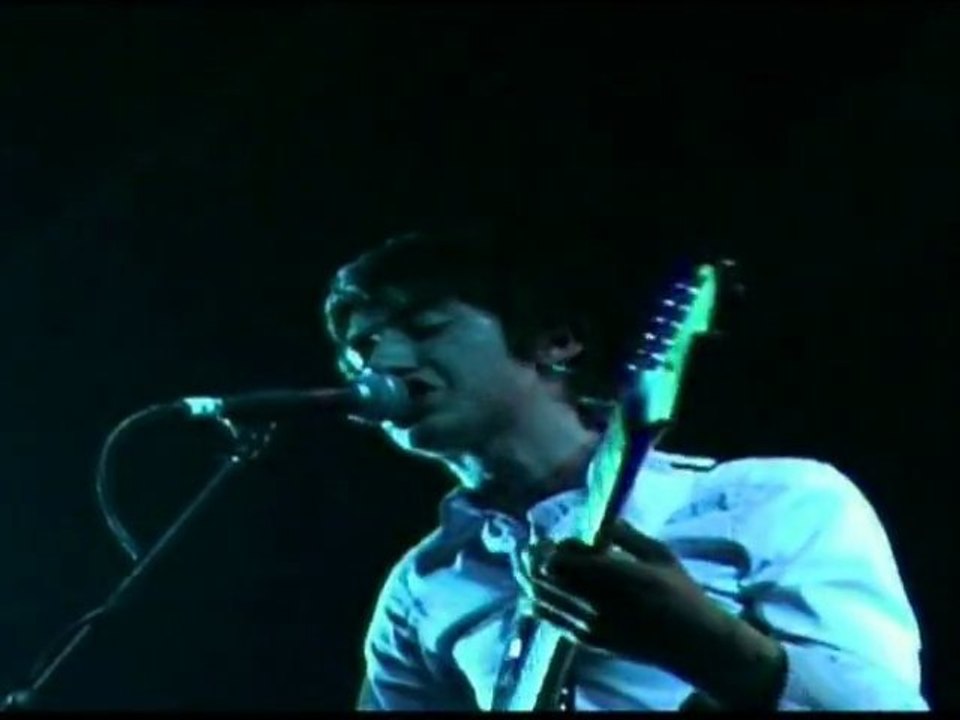 ARCTIC MONKEYS "Fake Tales Of San Francisco" (2006)