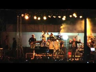 Cesa (CE) - Gigi Finizio, scene da un  concerto