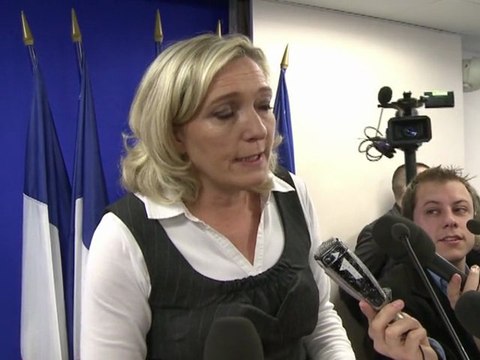 Immigration: Le Pen accuse Sarkozy de cacher les chiffres
