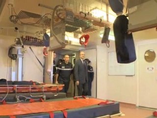 1ere visite du ministre de la défense dans la marine