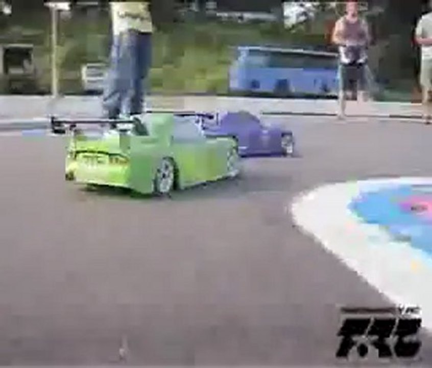 RC cars drifting
