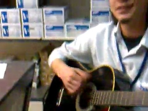 Serhan - Sen Ağlama (Mini Canlı Performans)