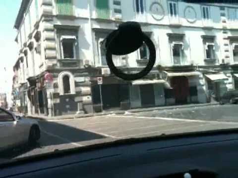 Aversa - Occupazione abusiva di stalli riservati in via Cavour