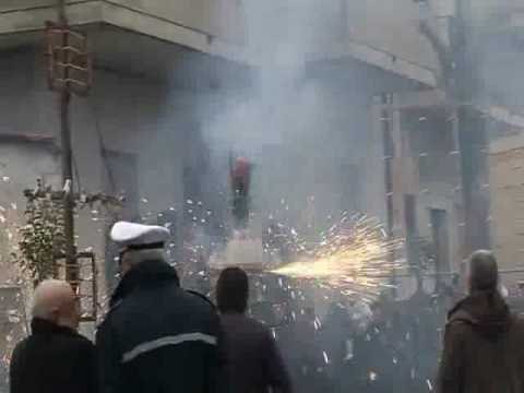 Macerata Campania (CE) - Festa di Sant'Antuono - I fuochi pirotecnici figurati