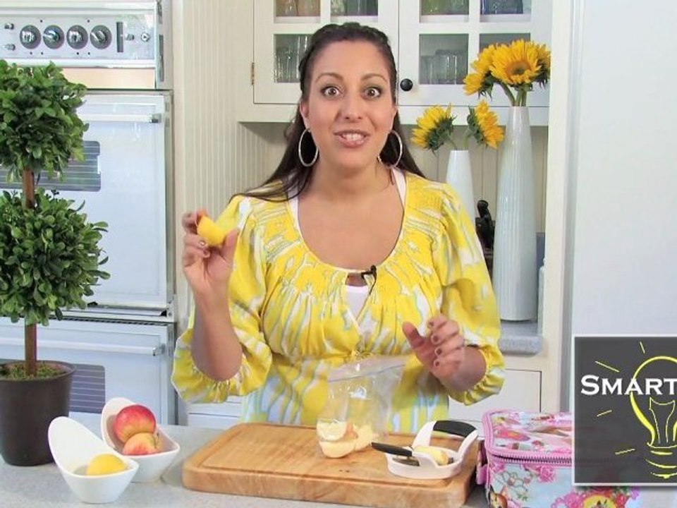 Smart Tips - Prevent Brown Apples by Michelle Karam