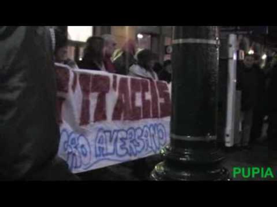 Aversa - Rifiuti, blocco stazione