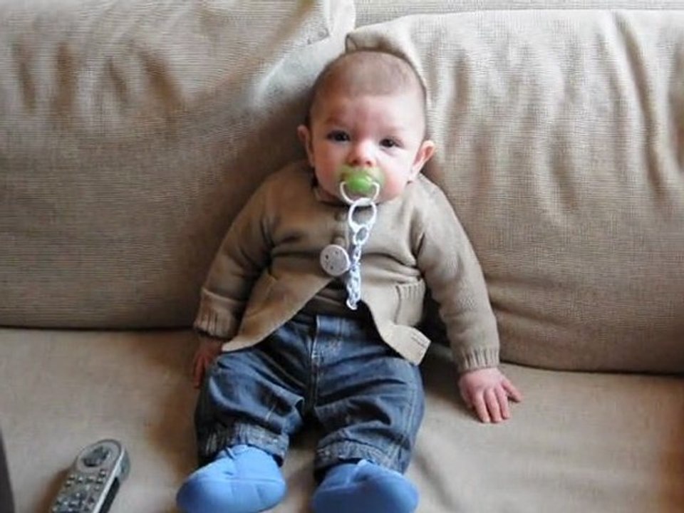 2011-01-amael_3eme_mois