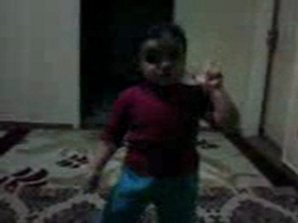 berfin şarkı çok güzel şarkı söylüyor izleyin