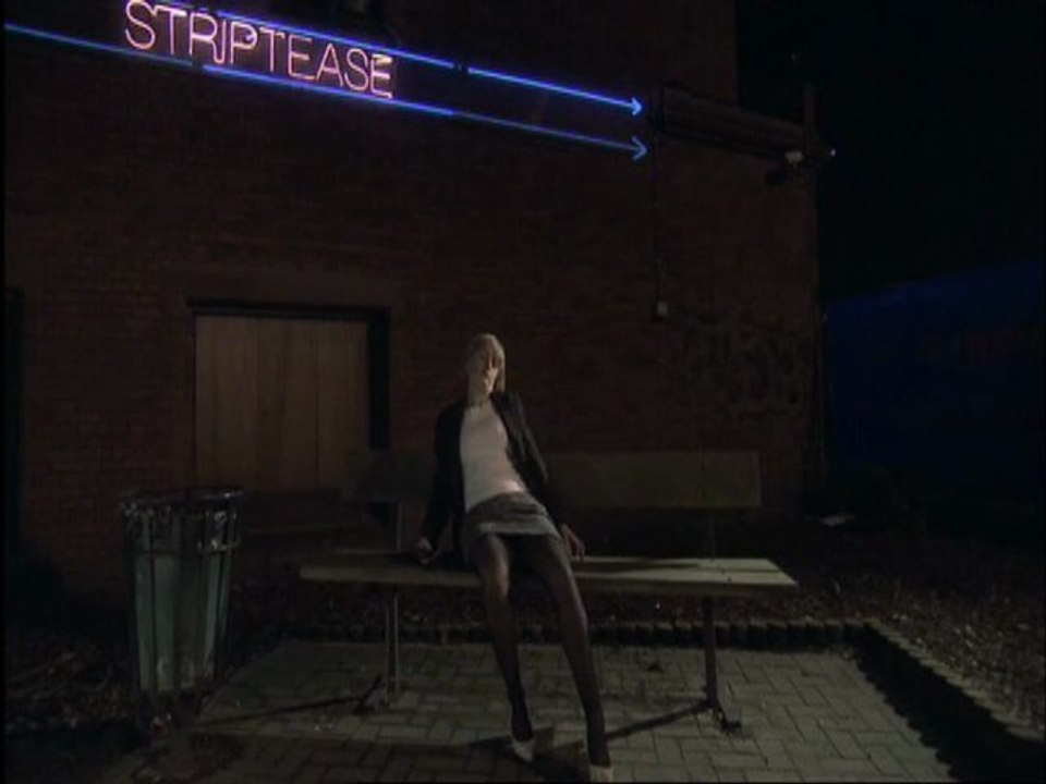 JUNIOR BOYS “In The Morning” (2006)