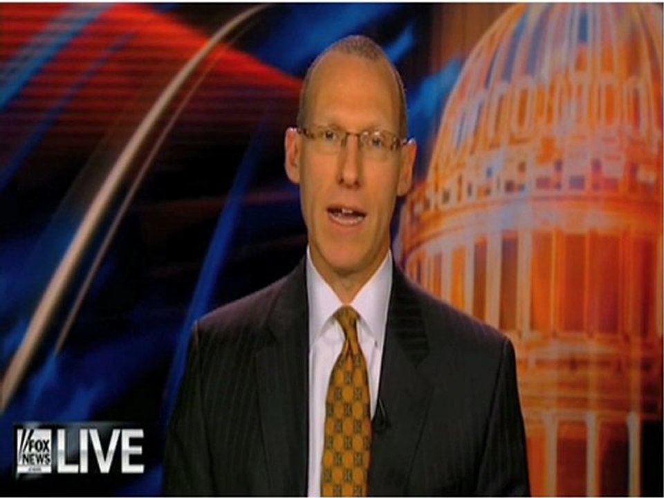 Eric Yaverbaum Discusses Social Media and Group Texting