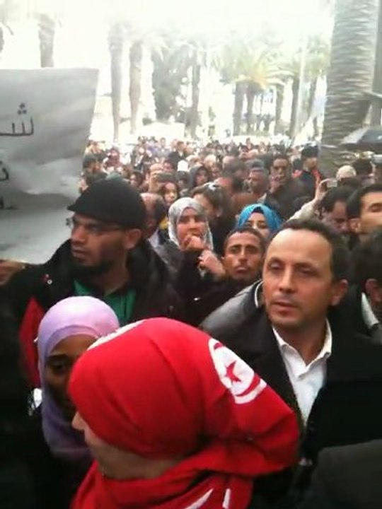 Manifestation devant l'ambassade de Libye à Tunis