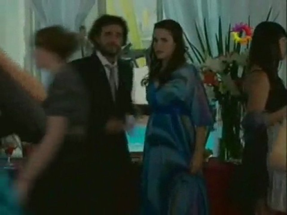 Axel y Violeta (Los Unicos) Parte 2