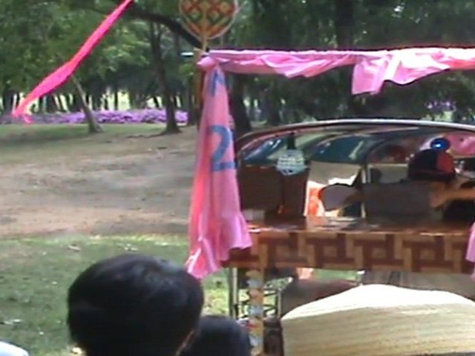 Tuk Tuk 26 @ Souan Rot Fai part 3