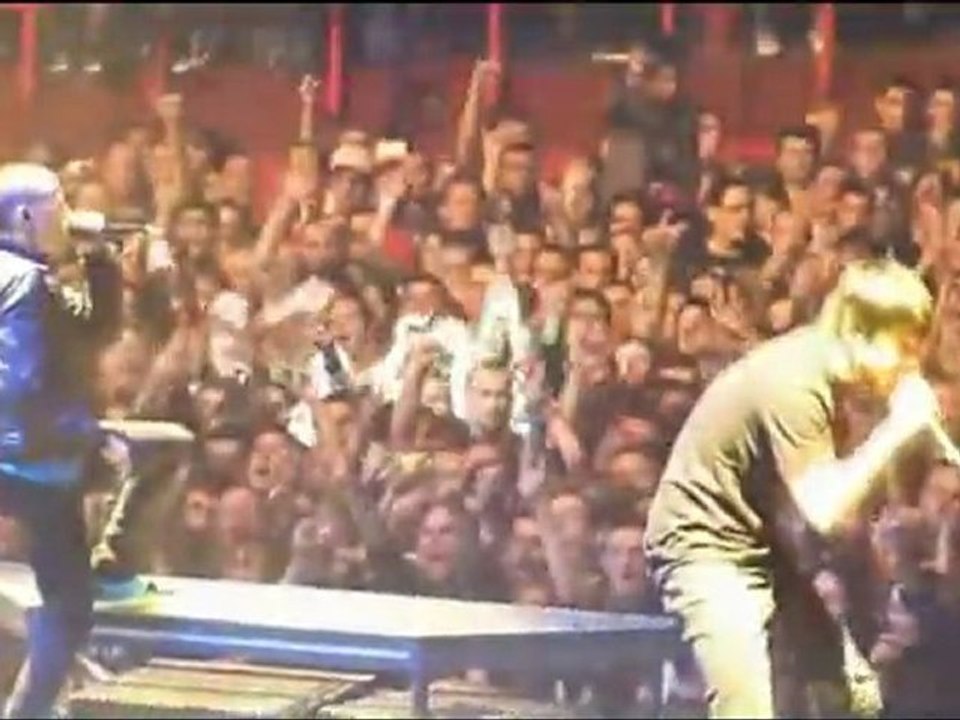Linkin Park   A place for my head  Bercy 2010