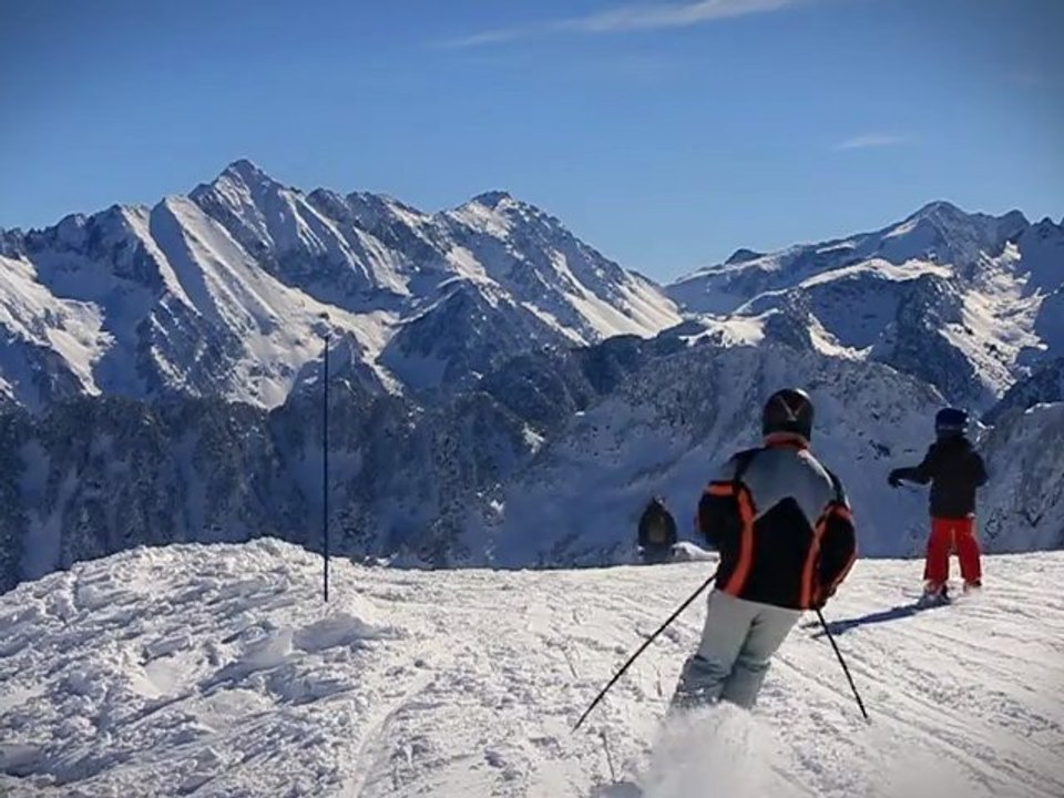 Y'a d'la neige à Cauterets (18 fev 11)