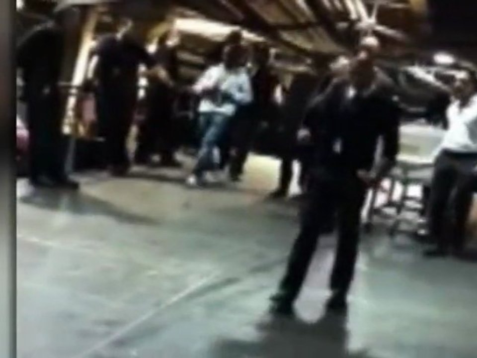 Exklusiv: Lady Gaga im Sarg