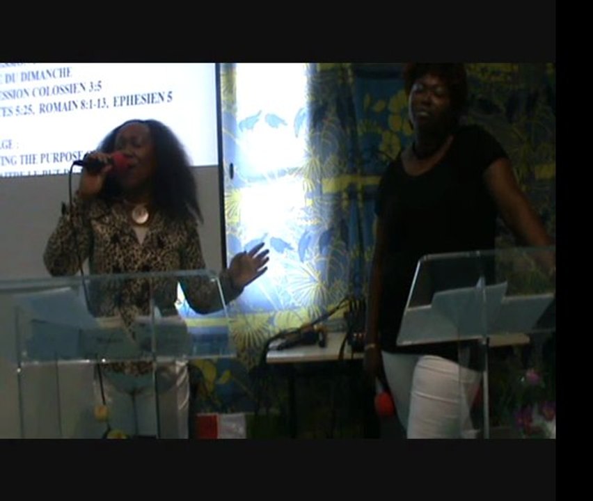 Lele JOHNS "Dieu de gloire, je t' adore"