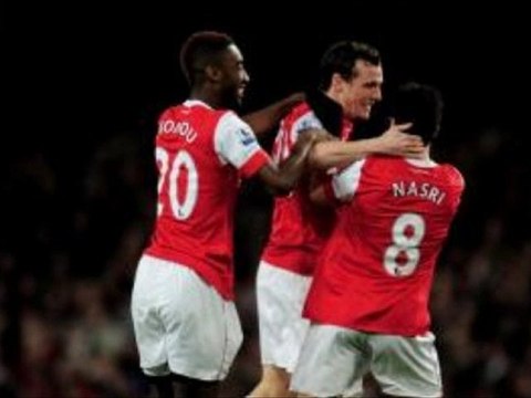 Arsenal 1-0 Stoke City Squillaci great-header