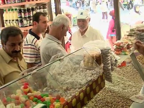 Li Amedê bigerin. Cejn (Roşan) li Amed-Diyarbekir.