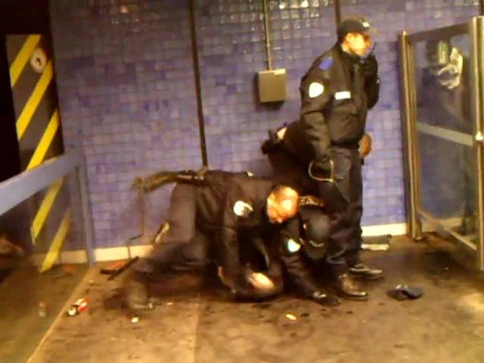 Rassemblement  antifasciste place Jean Macé à Lyon