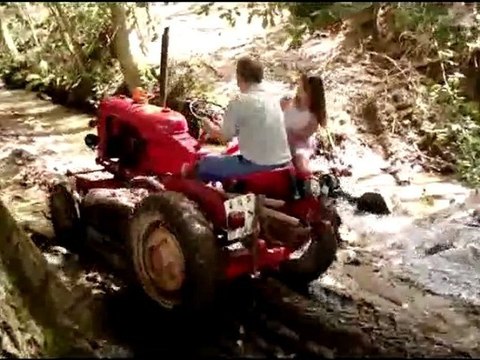Anna Papy et son tracteur