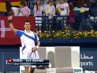 Federer 70 dakikada bitirdi