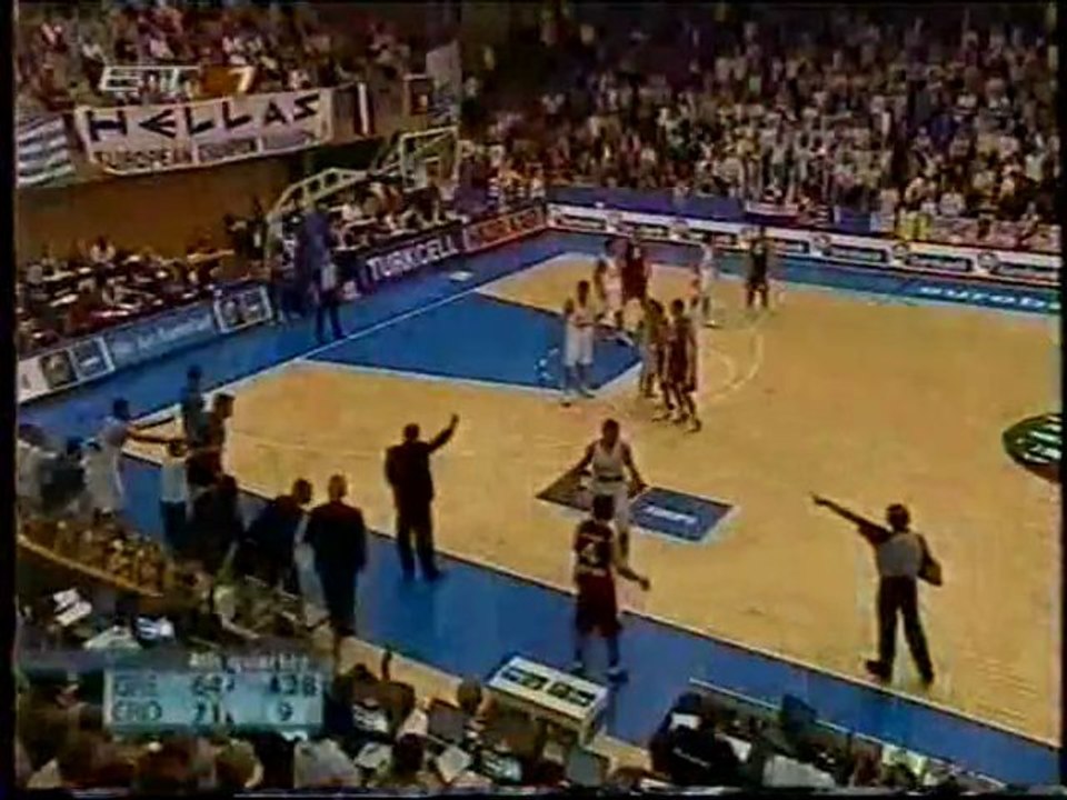 ΕΛΛΑΔΑ-ΚΡΟΑΤΙΑ  77-76(ΕΥΡΩΜΠΑΣΚΕΤ 2003)   4/5