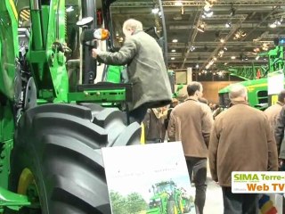 Seuls contre tous, les nouveaux 8R de John Deere