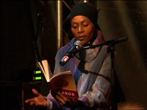 Fabienne KANOR : extrait de Anticorps