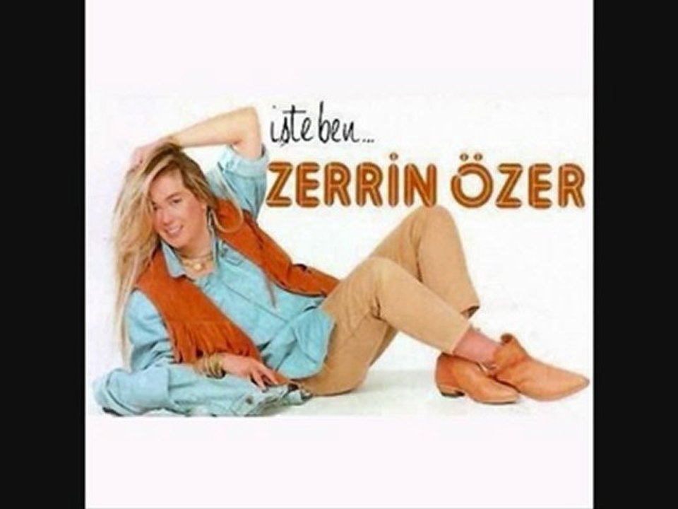 ZERRİN ÖZER SAHNE AYNI ROLLER BAŞKA