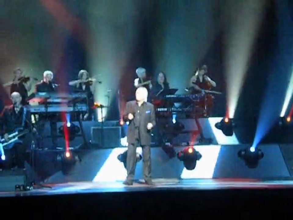 Chanteur de jazz    Sardou concert 2011 030