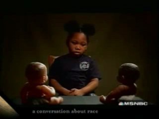 Le test de la poupée blanche et de la poupée noire