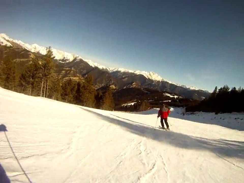 ARINSAL DIA 5 - Valeriano se deja la rodilla