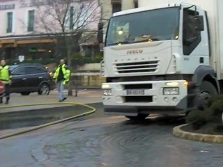 Bergerac : 150 litres d'essence coule rue Neuve