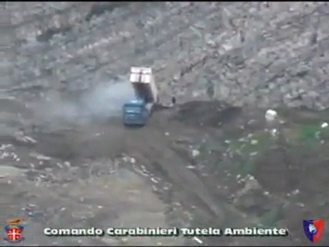 Salerno - Operazione Falena, emergenza rifiuti in Campania