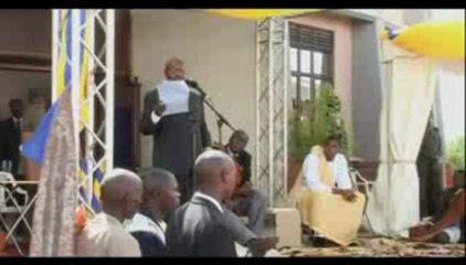 Uganda - Oyo Nyimba Kabamba Iguru Rukidi Iv, Re a 18 anni