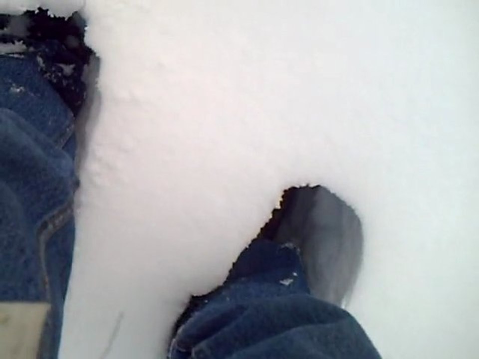 Je m'enfonce dans la neige